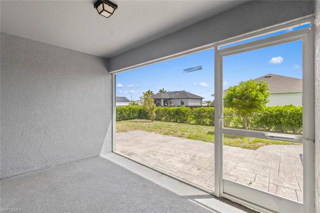 CAPE CORAL - Residential