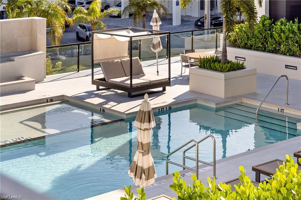 STELLA NAPLES - Residential