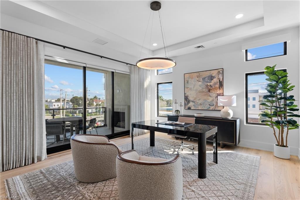 STELLA NAPLES - Residential