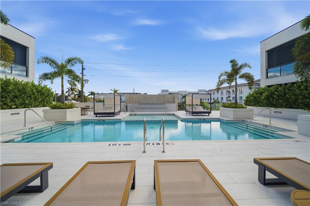 STELLA NAPLES - Residential