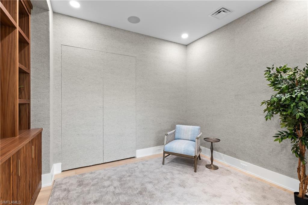 STELLA NAPLES - Residential