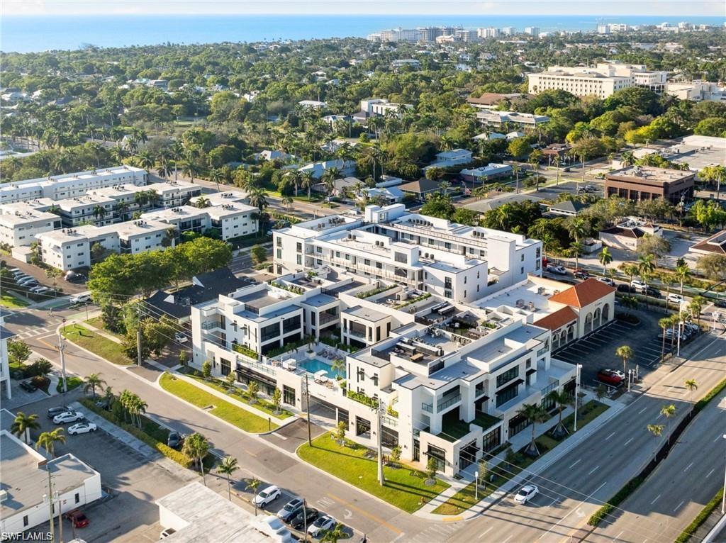 STELLA NAPLES - Residential