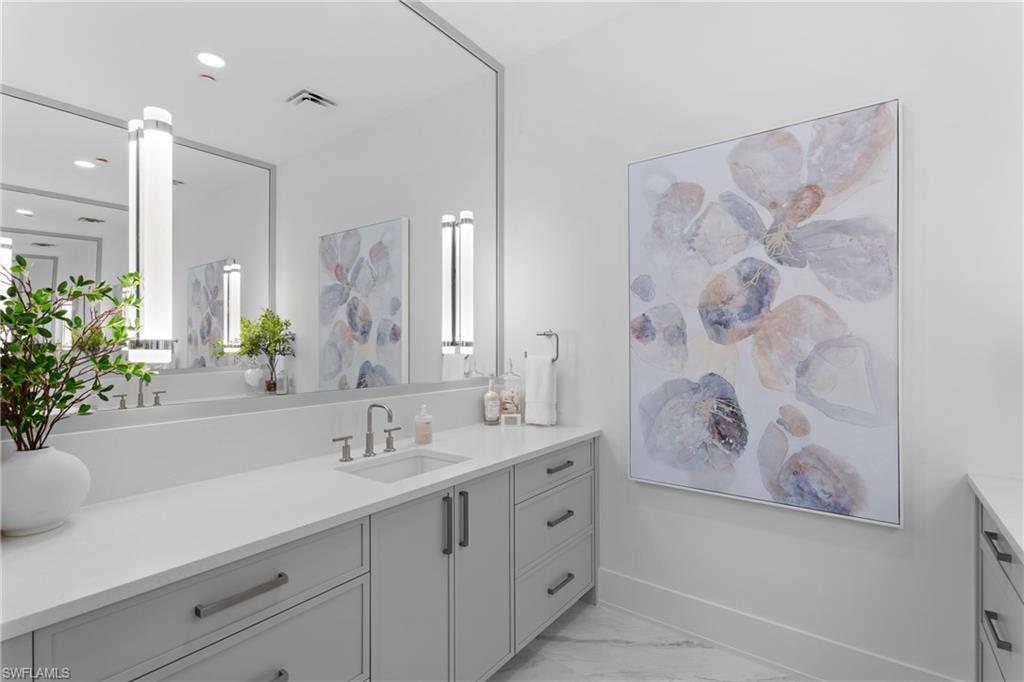 STELLA NAPLES - Residential