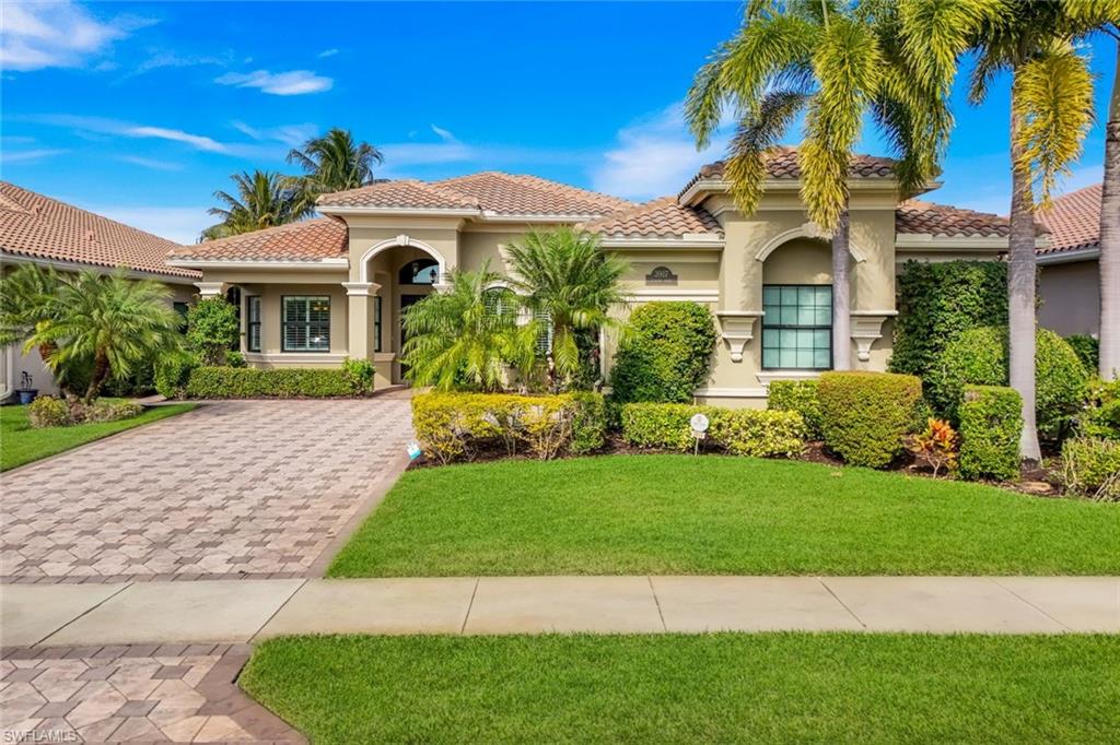 RIVERSTONE - Residential