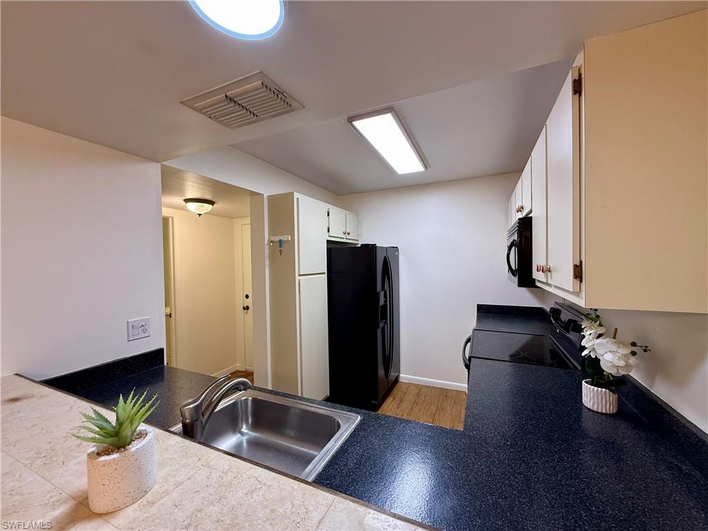 SUMMERLIN WOODS - Residential