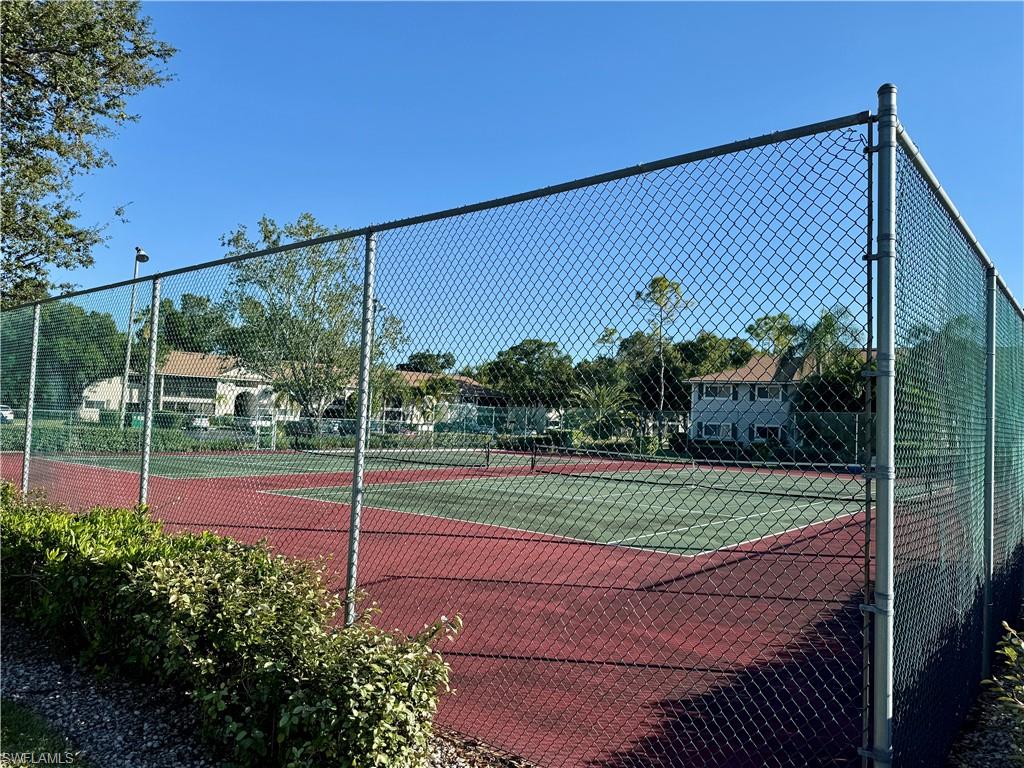 SUMMERLIN WOODS - Residential