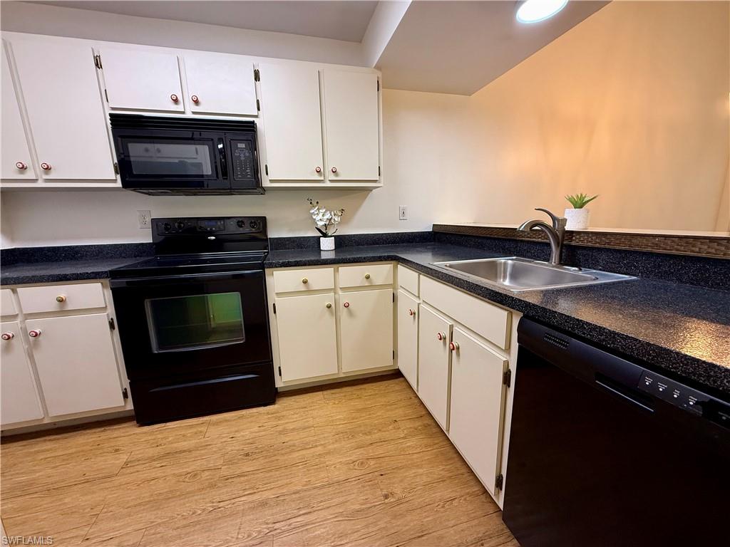 SUMMERLIN WOODS - Residential