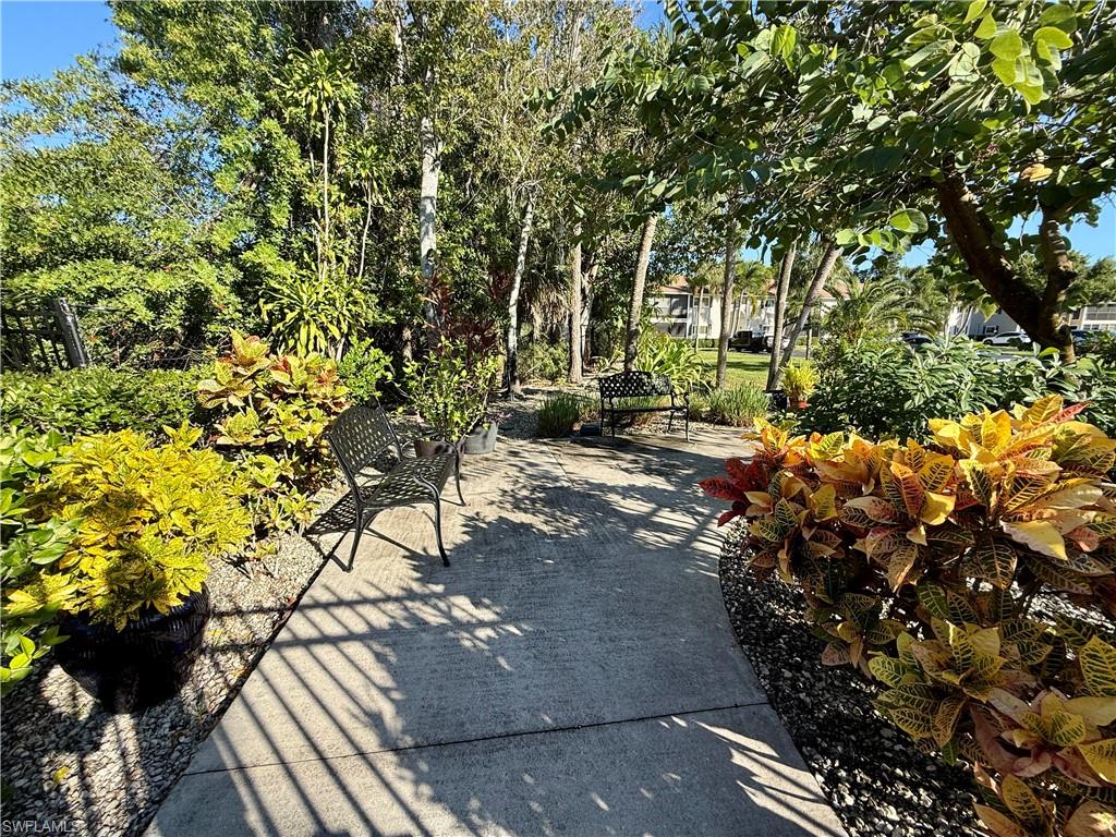 SUMMERLIN WOODS - Residential