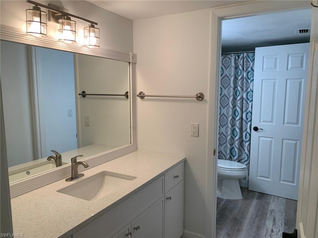 SEVEN LAKES - Residential