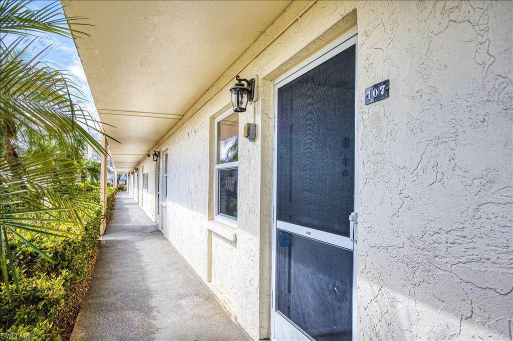 SEVEN LAKES - Residential