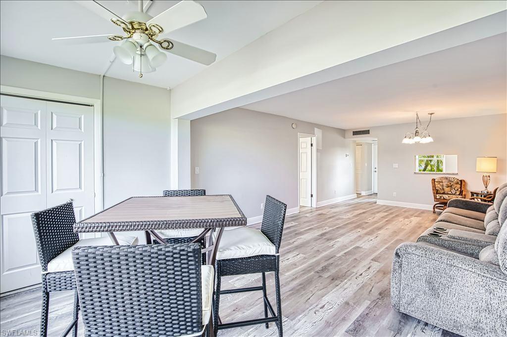 SEVEN LAKES - Residential