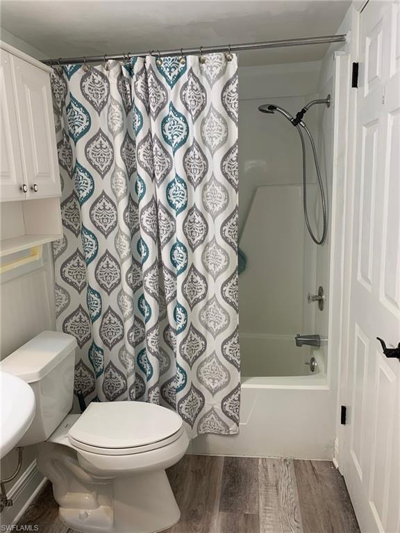 SEVEN LAKES - Residential