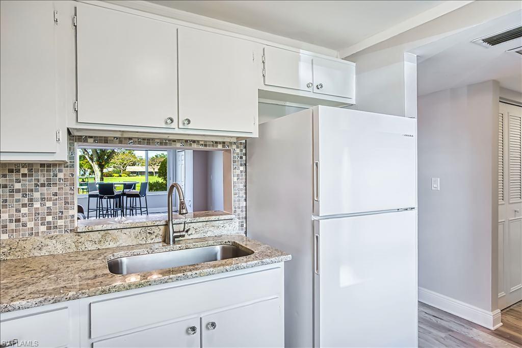 SEVEN LAKES - Residential