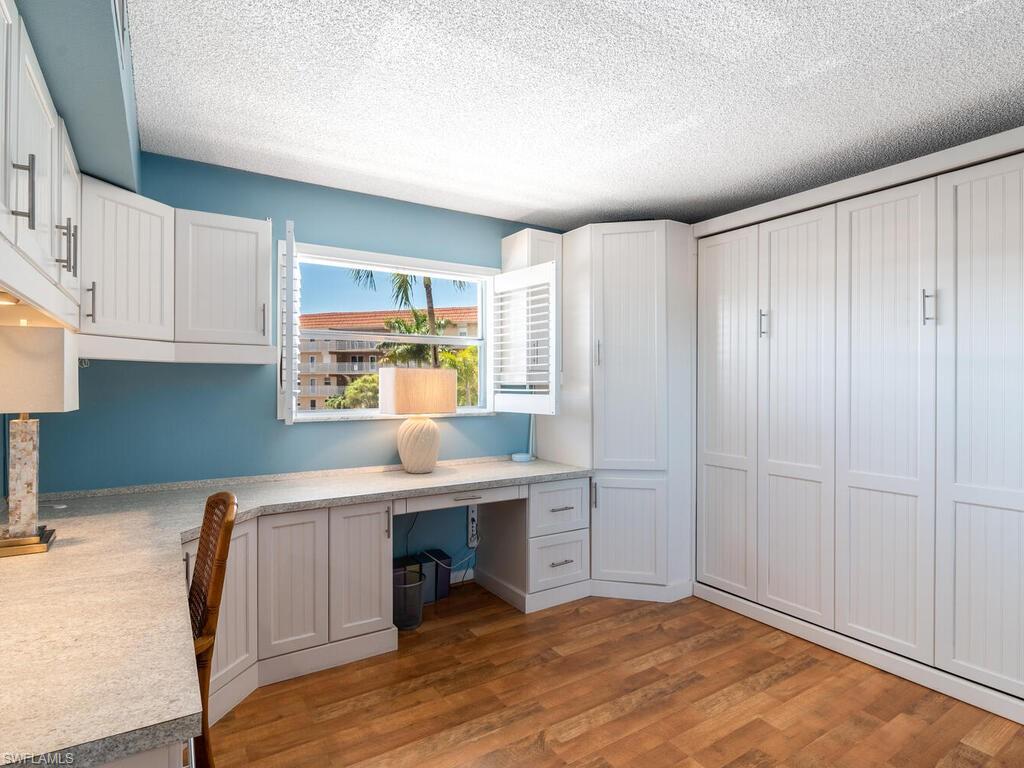 VILLE DE MARCO - Residential