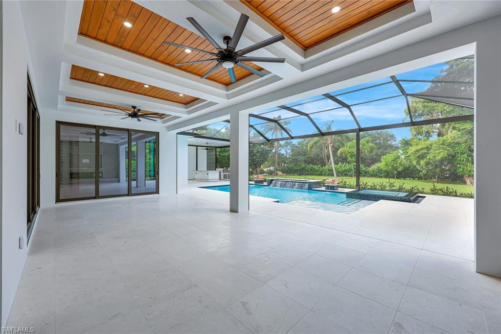 FOUR SEASONS - Residential