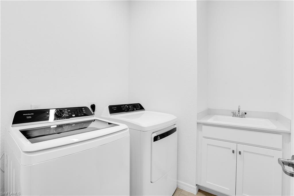 WILLOW AT PUNTA GORDA - Residential