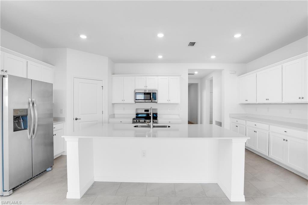 WILLOW AT PUNTA GORDA - Residential