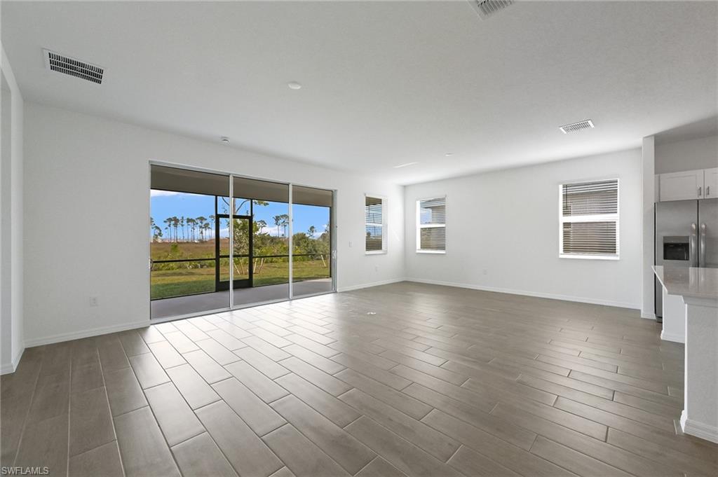 WILLOW AT PUNTA GORDA - Residential