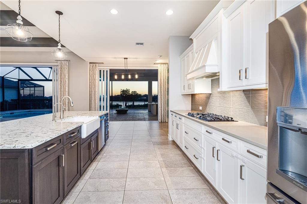 HIDDEN HARBOR - Residential