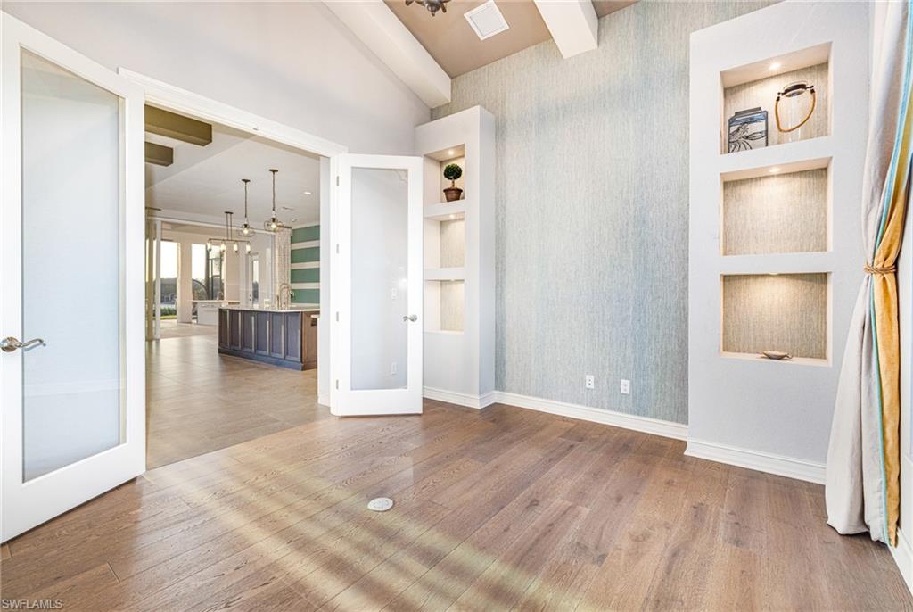 HIDDEN HARBOR - Residential