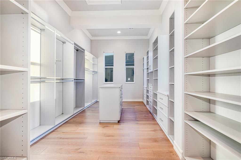 HIDDEN HARBOR - Residential