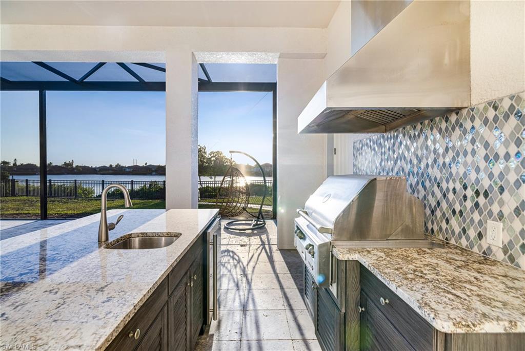 HIDDEN HARBOR - Residential