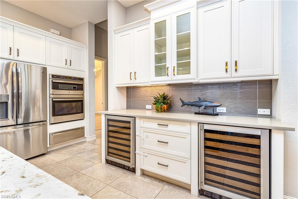 HIDDEN HARBOR - Residential