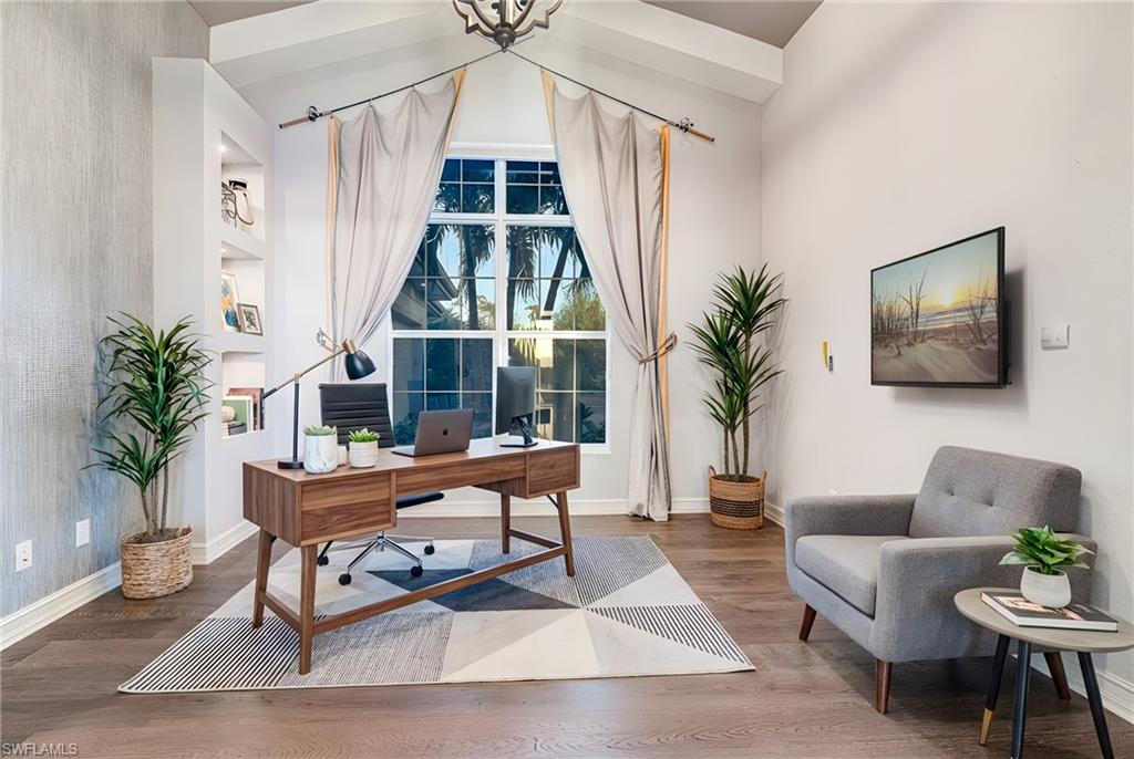 HIDDEN HARBOR - Residential