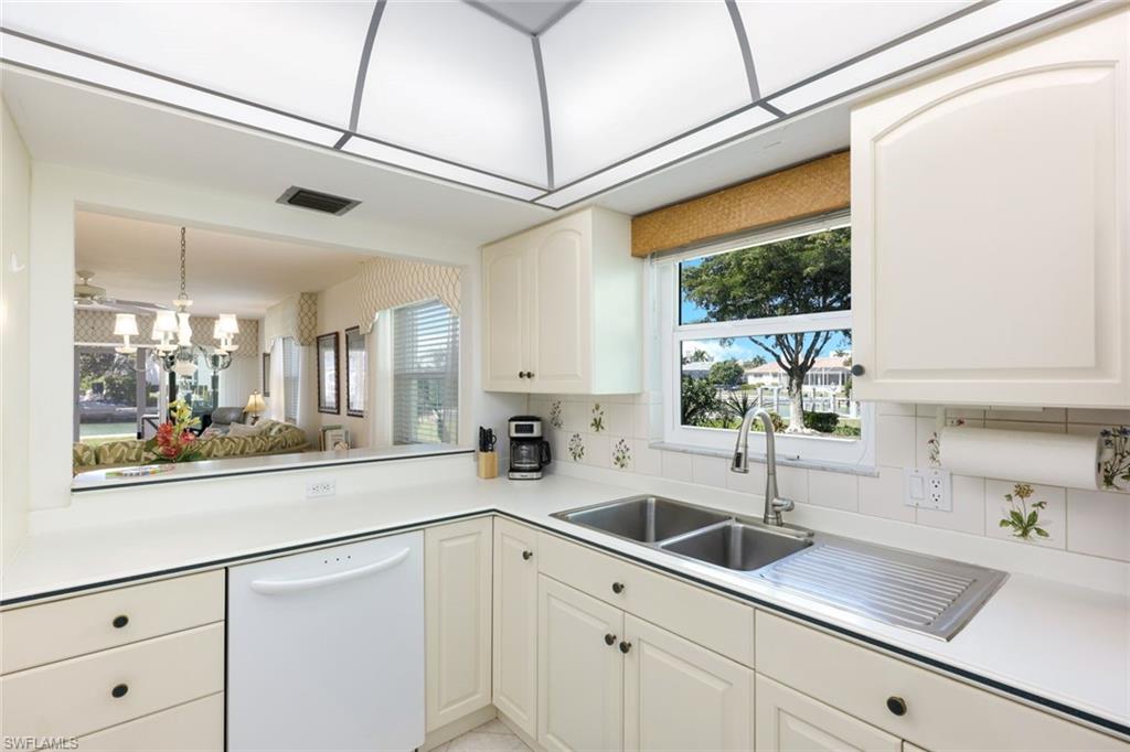 VANTAGE POINT - Residential