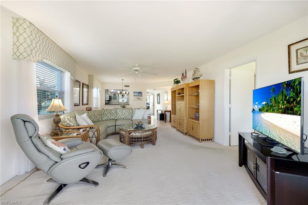 VANTAGE POINT - Residential