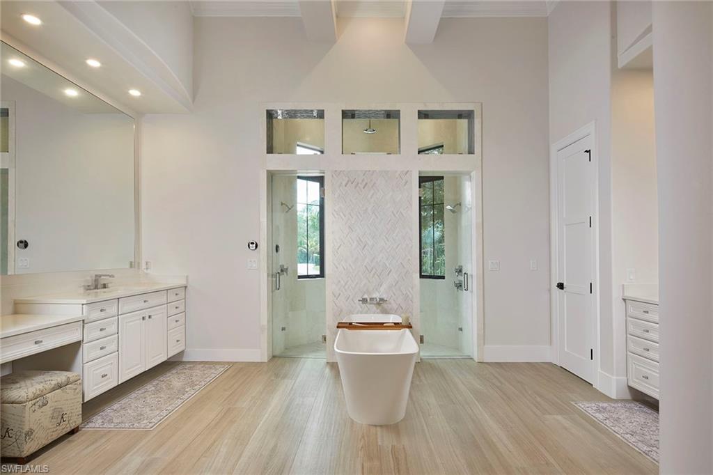 LIVINGSTON WOODS - Residential