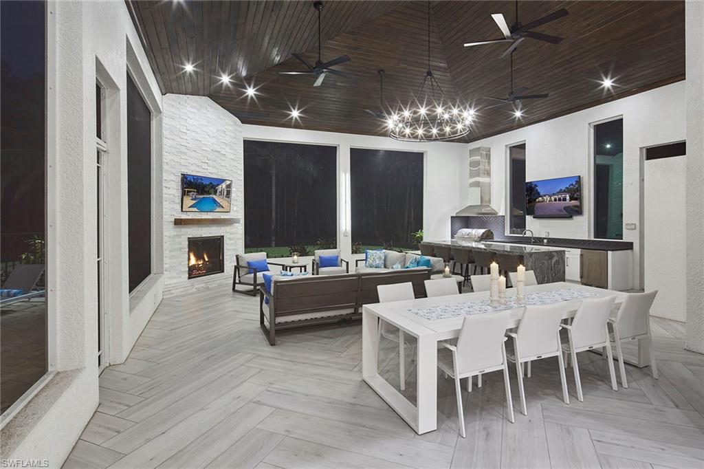 LIVINGSTON WOODS - Residential