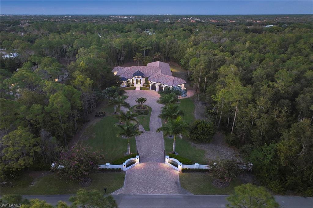 LIVINGSTON WOODS - Residential