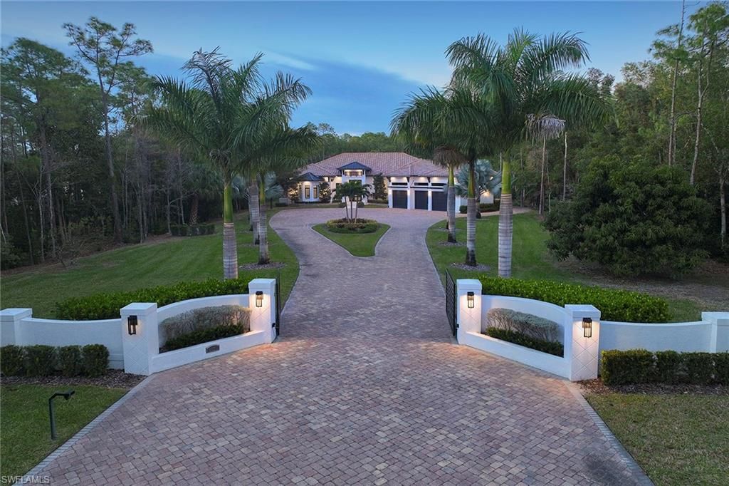 Photo of 6771 Hunters RD, NAPLES, FL 34109 (MLS # 226009072)