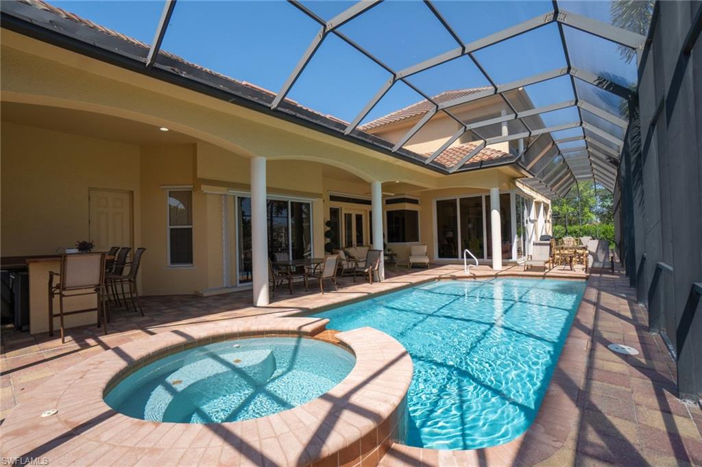 MARCO BEACH - Residential