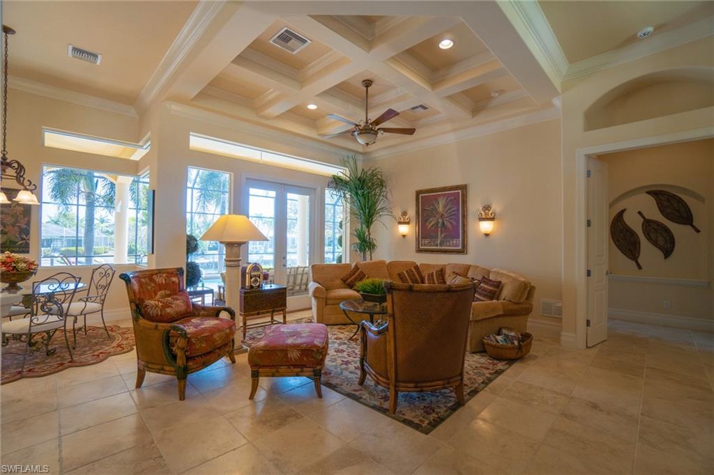 MARCO BEACH - Residential