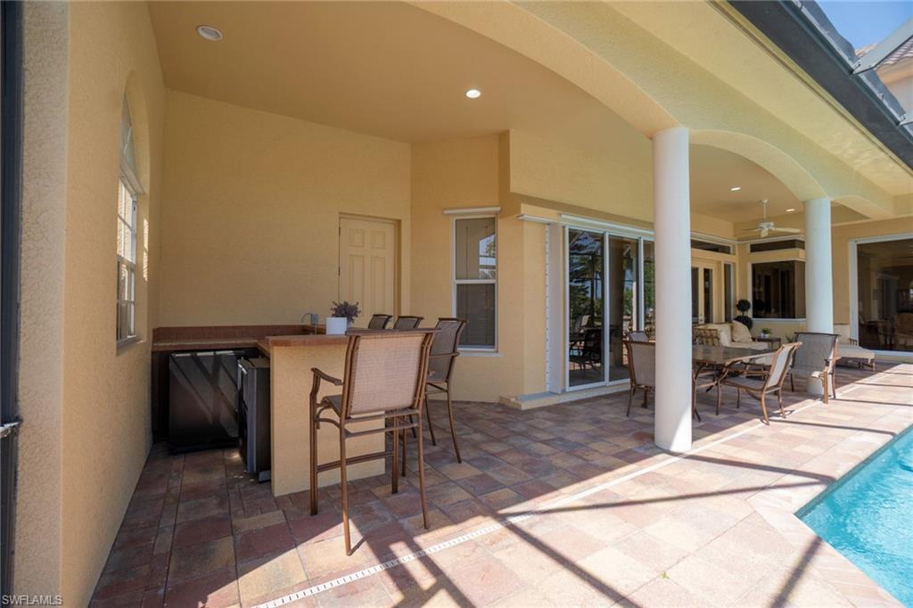 MARCO BEACH - Residential