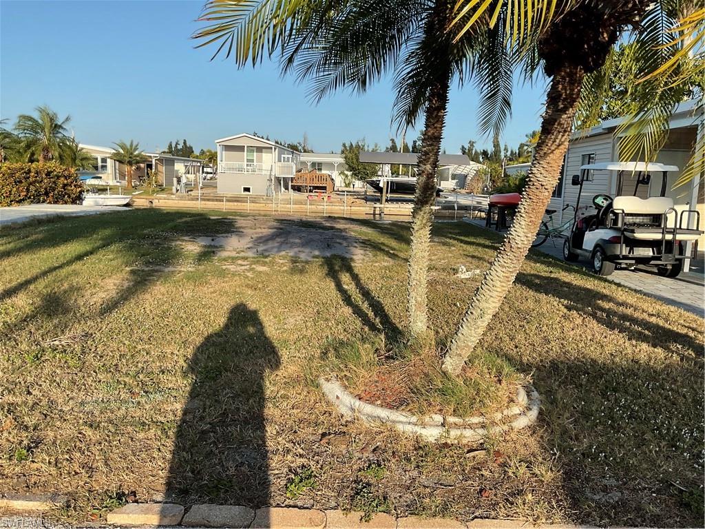 PINE ISLAND COVE - Land