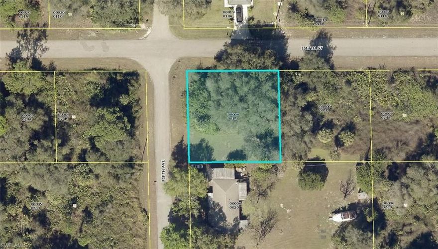 Wonderful future homesite on "high and dry" lot and ready to build! Check out these lots available in Lehigh Acres, FL. Seller also has 12+ lots in Lehigh available for purchase. AGENTS, PLEASE READ THE CONFIDENTIAL REMARKS.