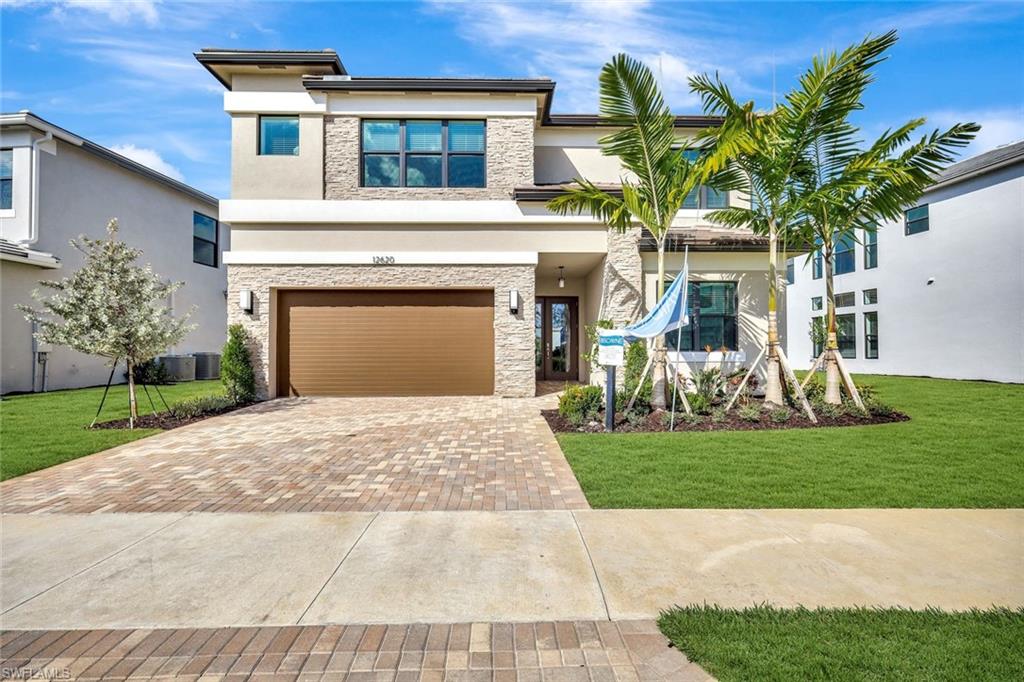 RIVERCREEK IN ESTERO - Residential