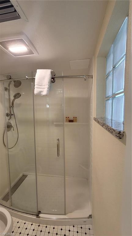 SANIBEL VIEW VILLAS - Residential