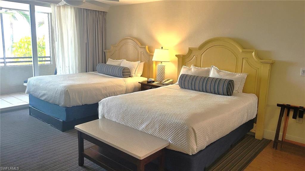 SANIBEL VIEW VILLAS - Residential