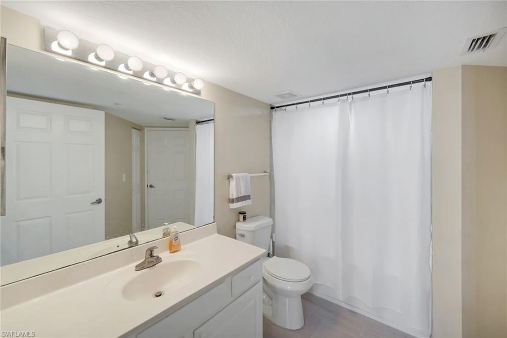 THE RESIDENCE - Residential