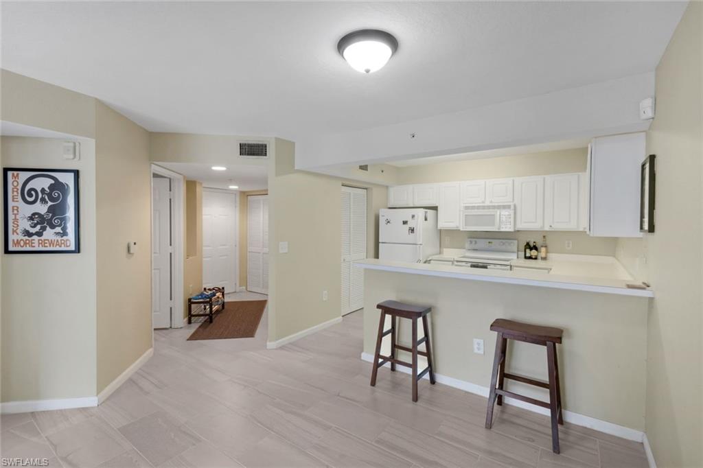 THE RESIDENCE - Residential