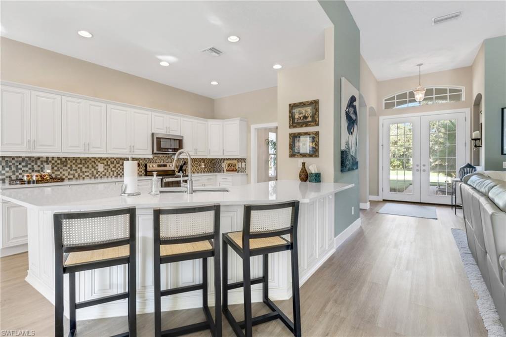 11124 Sea Tropic LN