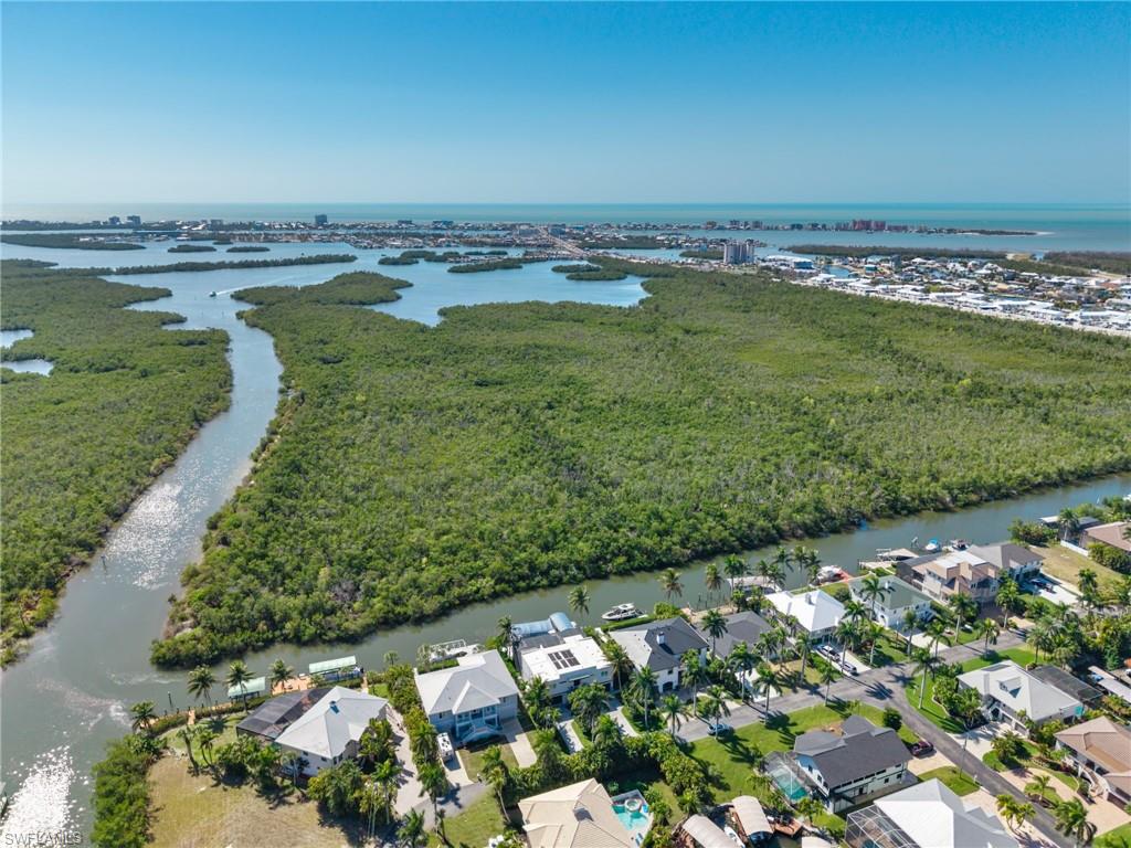 PALM ISLES - Residential