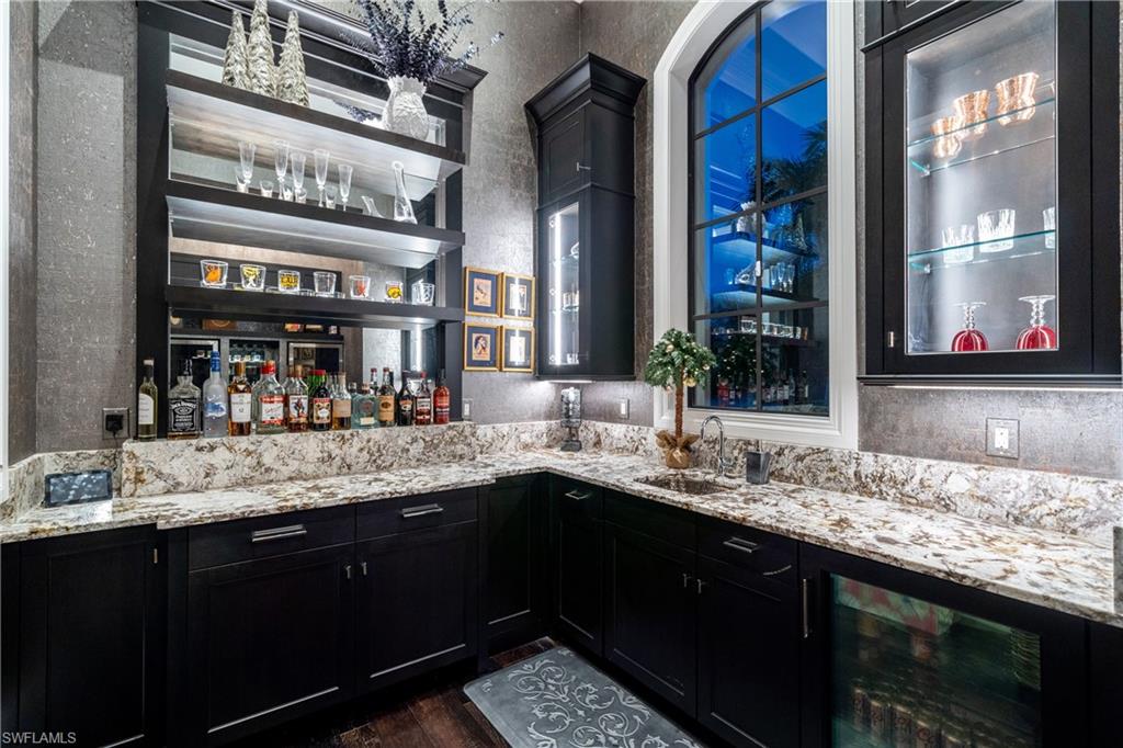 QUAIL WEST - Residential