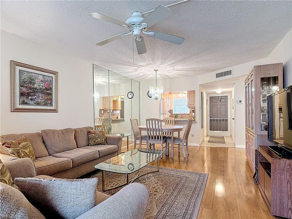 TURTLE LAKE GOLF COLONY - Residential