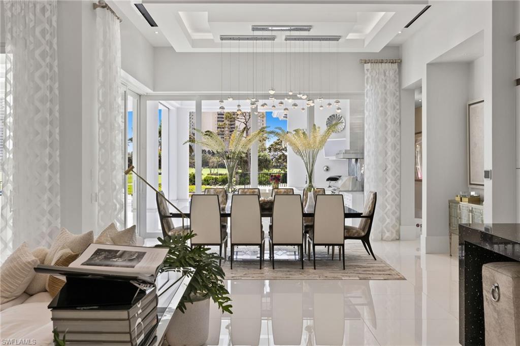 BAY WOODS - Residential