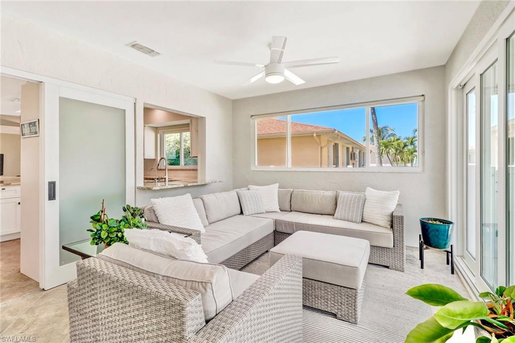 NAPLES PARK - Residential